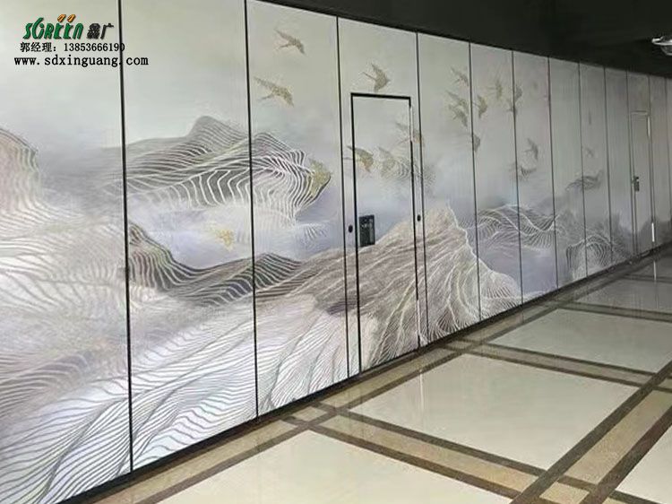 濰坊活動(dòng)隔斷廠家酒店活動(dòng)隔斷墻，展廳折疊推拉門，移動(dòng)屏風(fēng)高隔